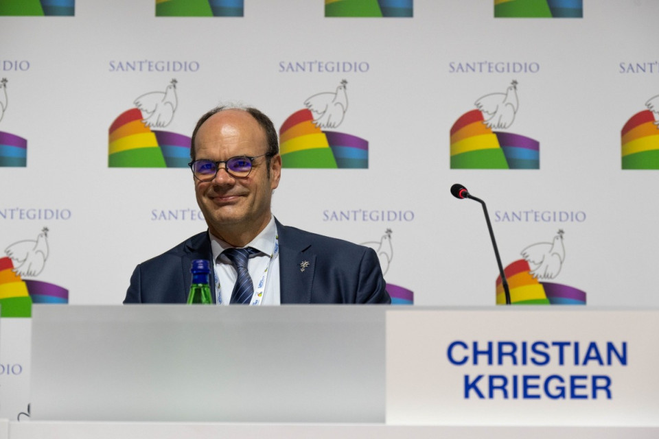 CEC president emphasises the unique role of religion in achieving peace