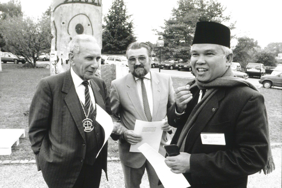 Die Mauern der Trennung konnten den Himmel nicht erreichen