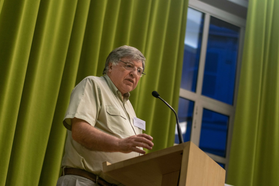 Beginn der KEK-Friedenskonferenz; aus der Vergangenheit lernen, sich die Zukunft vorstellen