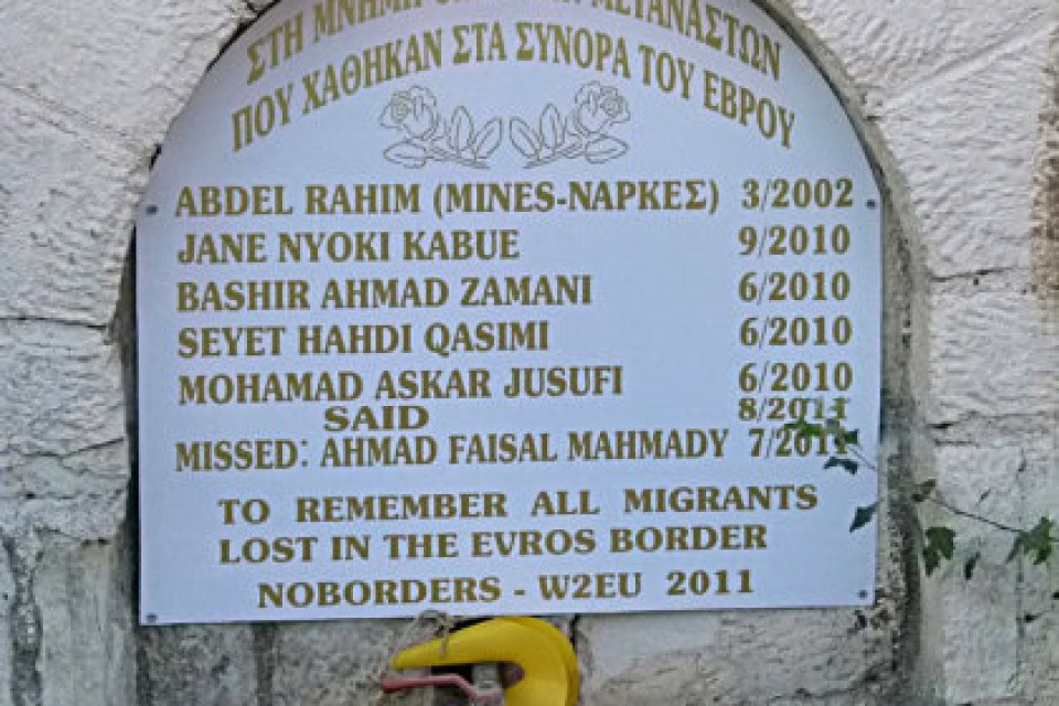 Commemorating lives lost on the way to safety