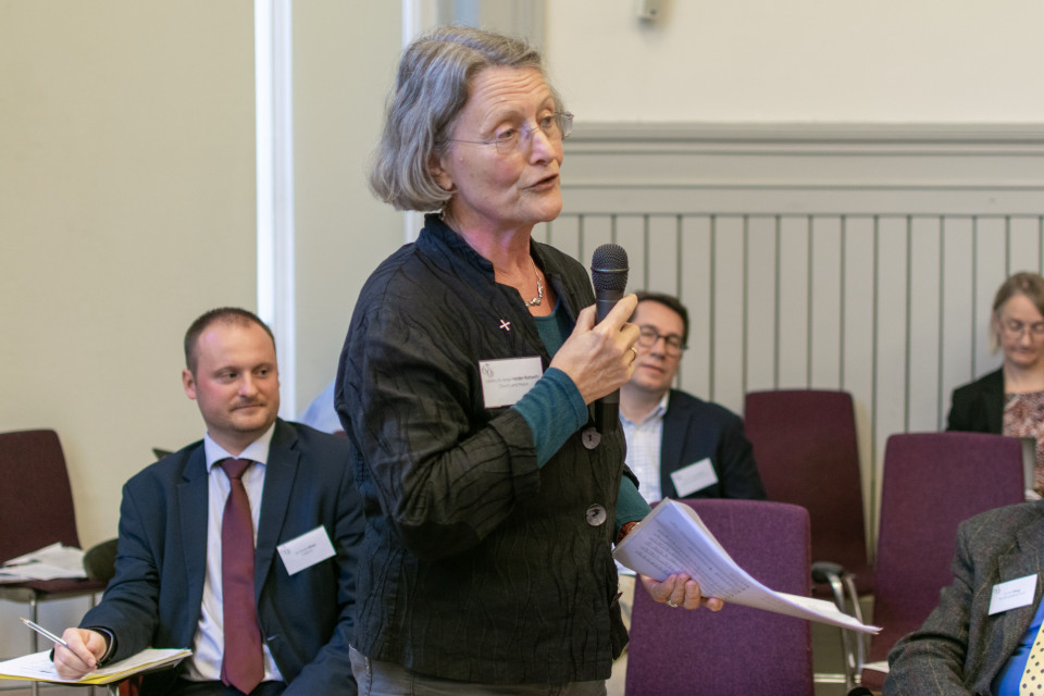 Conference in Paris explores theme of peace from diverse perspectives