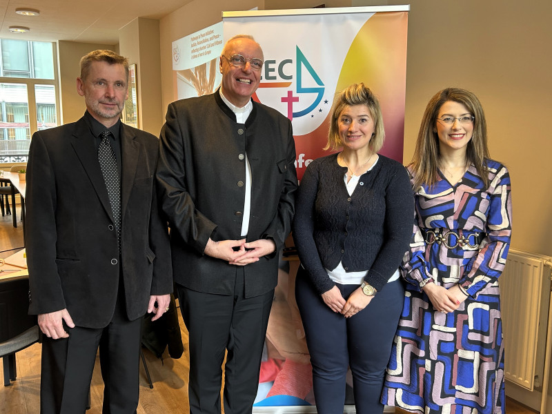 Catholic partners and media learn about CEC