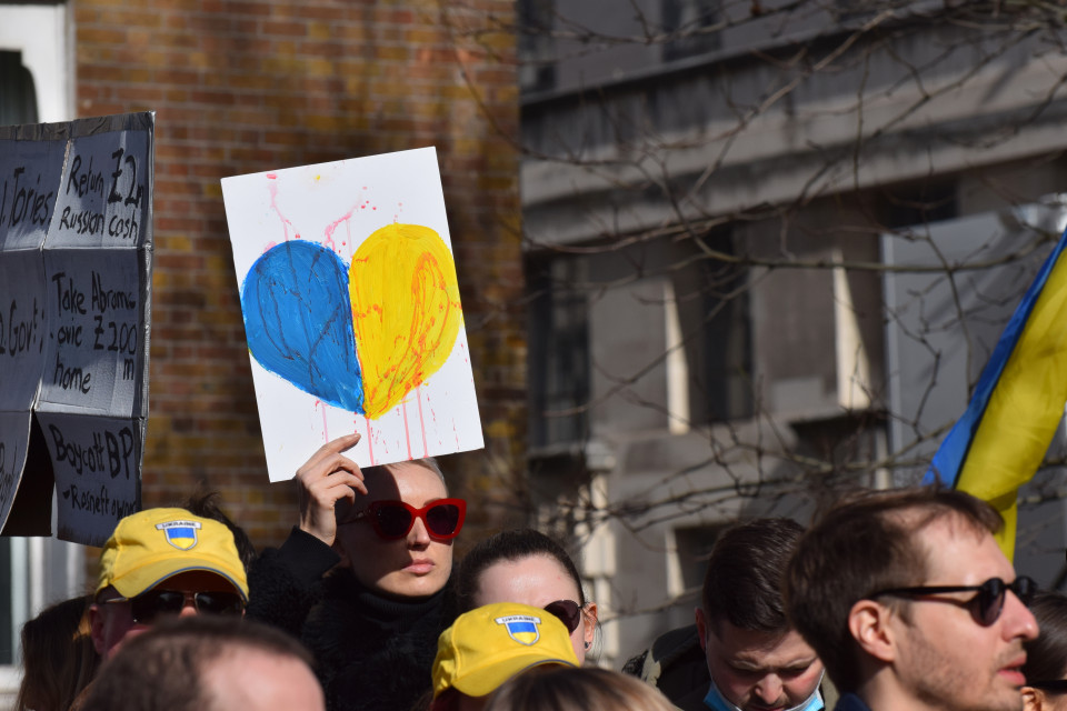 Striving for peace every day in Ukraine means “shared responsibility for caring for human dignity”