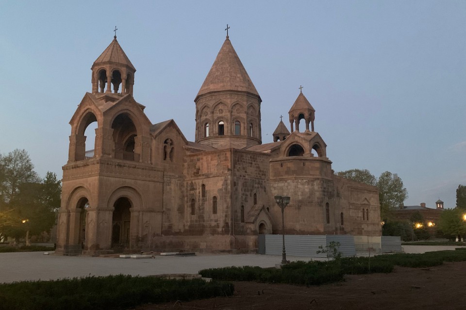 Churches to EU: Armenian people need more resources