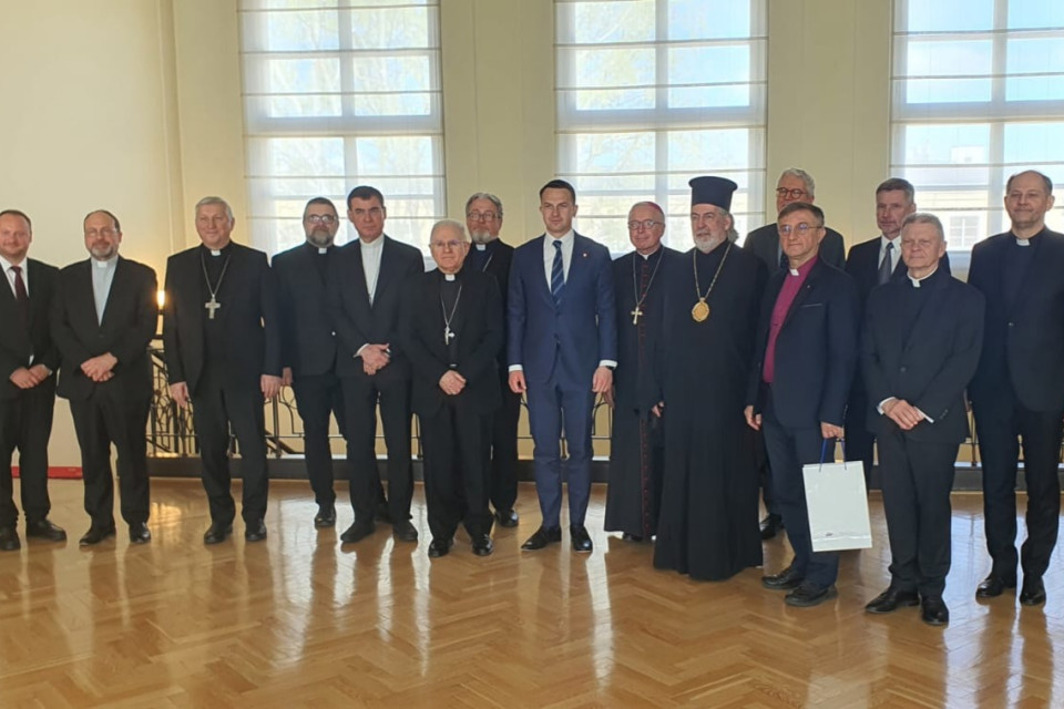 Polish EU Presidency: European churches meet with Adam Szłapka
